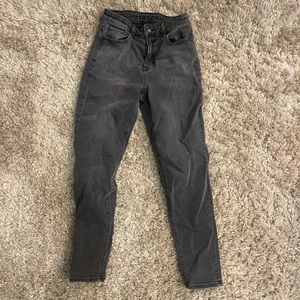 american eagle mom jeans